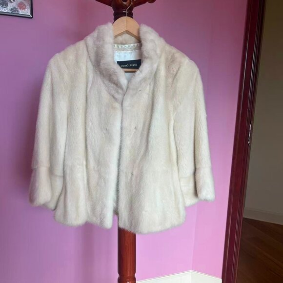 Beige mink fur coat - never worn! - Picture 2 of 11